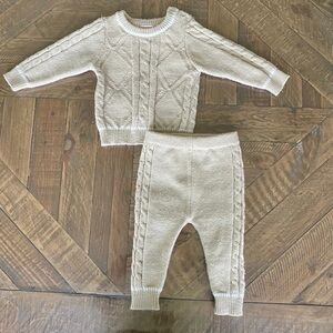 Arlo & Kai 6-9 months knitted set